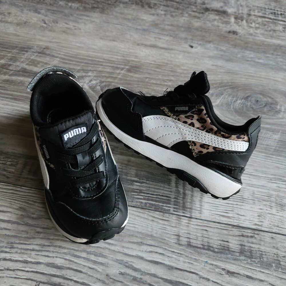 (Toddler 8) Puma Shoes